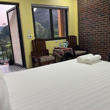 נין בין Cozy Son Hotel מראה חיצוני תמונה