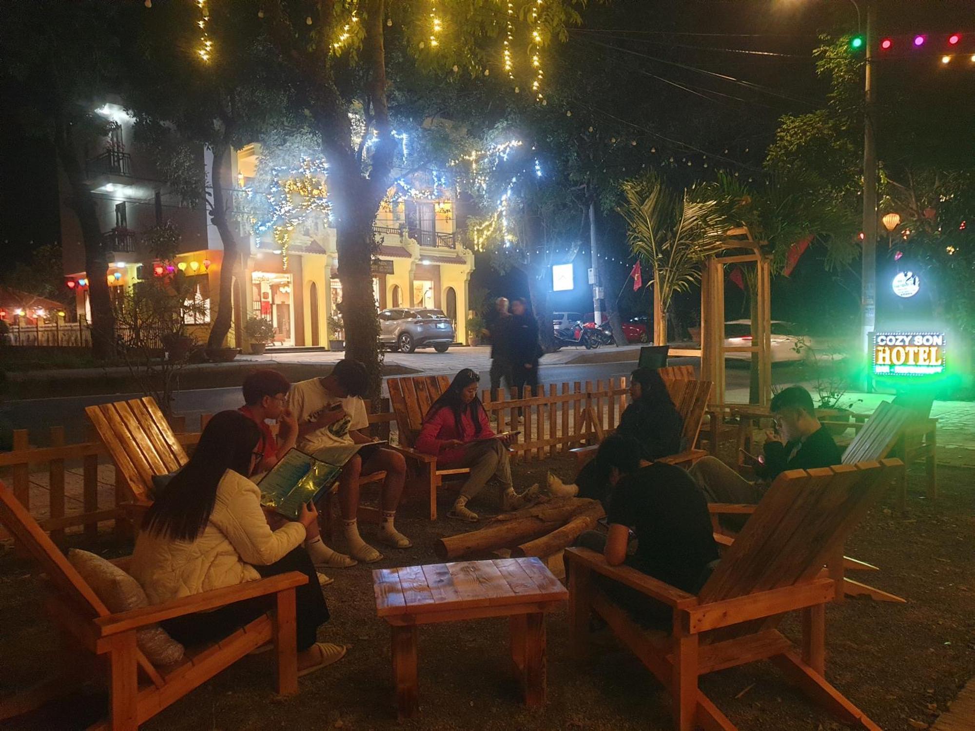 נין בין Cozy Son Hotel מראה חיצוני תמונה