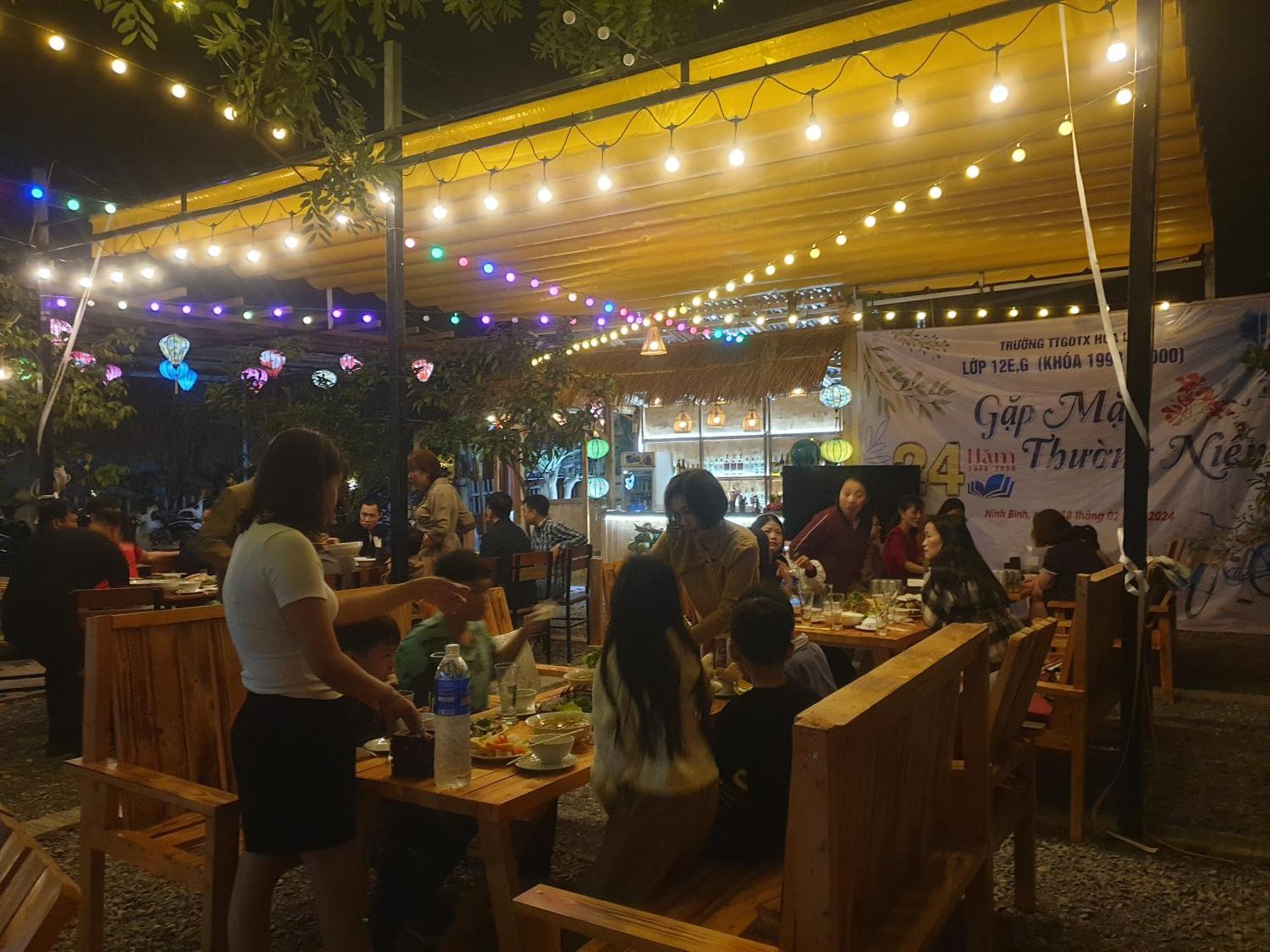 נין בין Cozy Son Hotel מראה חיצוני תמונה